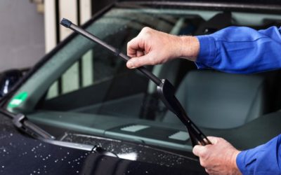 ¿Cómo cuidar el limpiaparabrisas del coche?