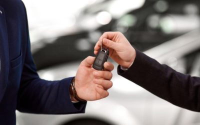 Coches de segunda mano, ¿cómo revisarlos antes de comprarlos?